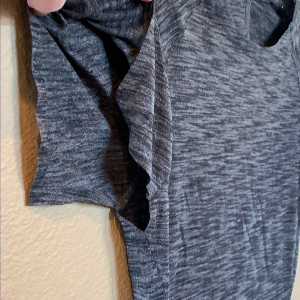 Lululemon Go Take-Off Flutter Sleeve Tee - image 4